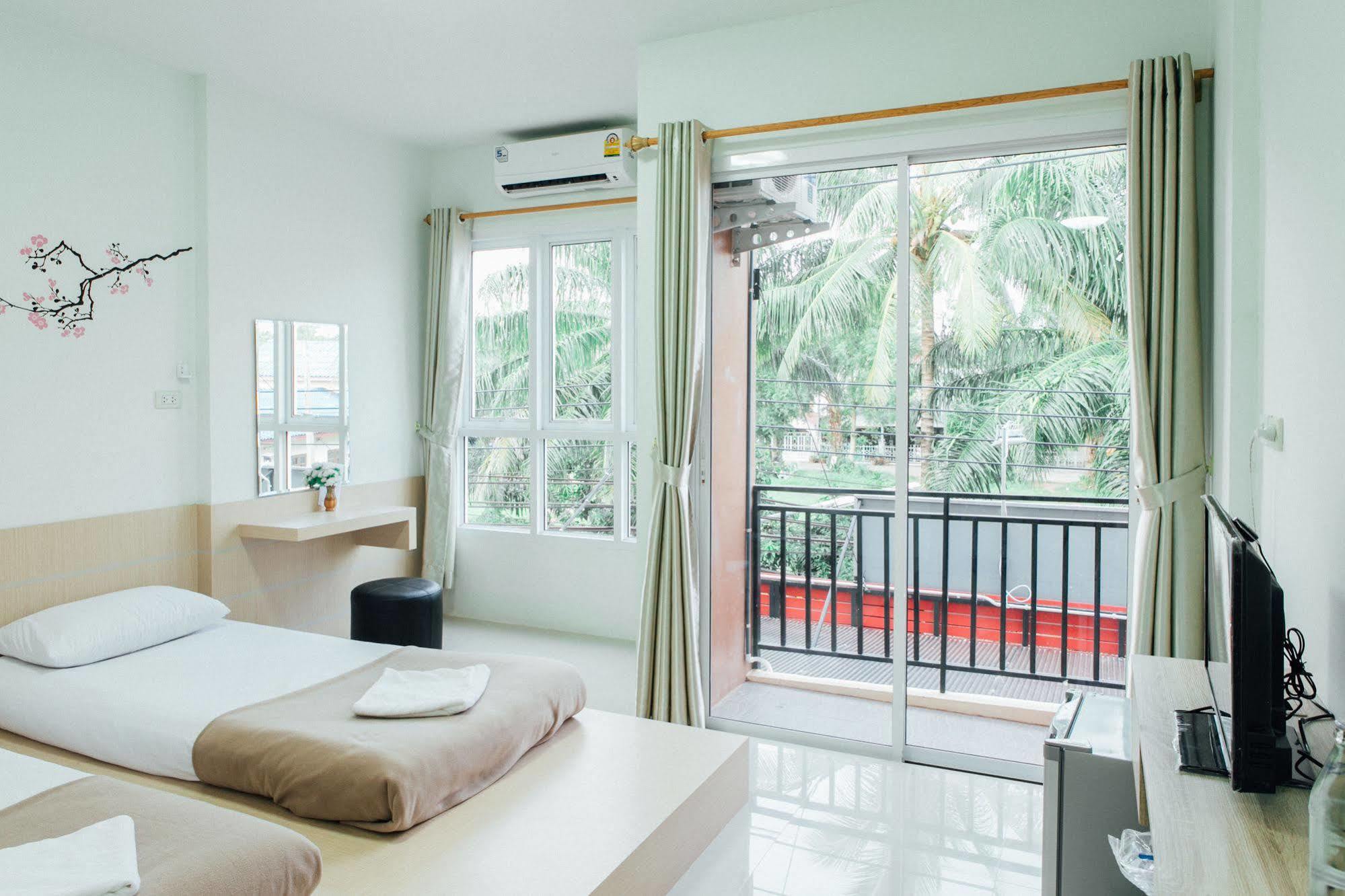 Cheaper Room Surat Thani Extérieur photo